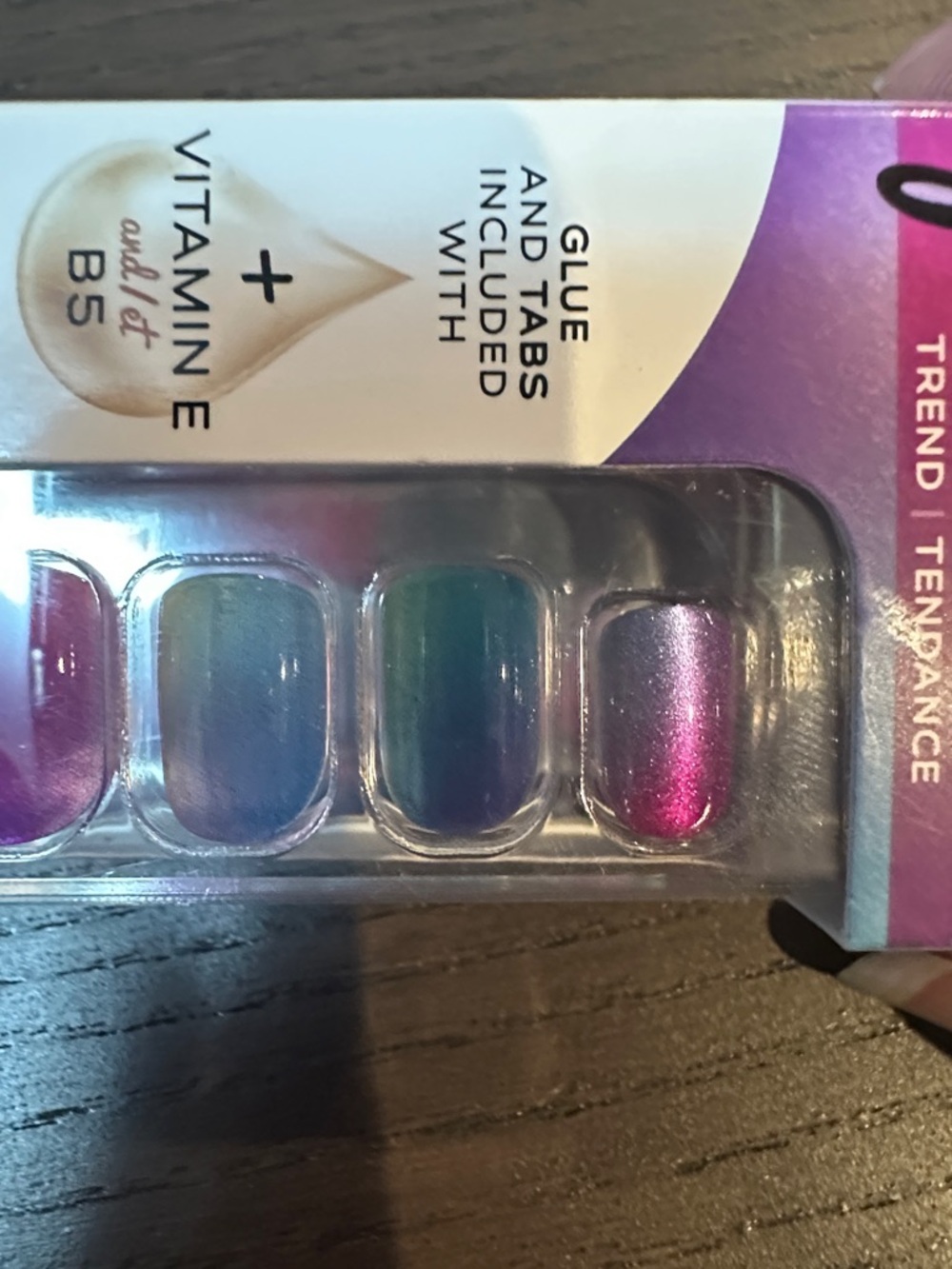 Sally Hansen Perfect Press-On Nails Hues & Clues Medium* 30ct Glue & Tabs New - Picture 5 of 7